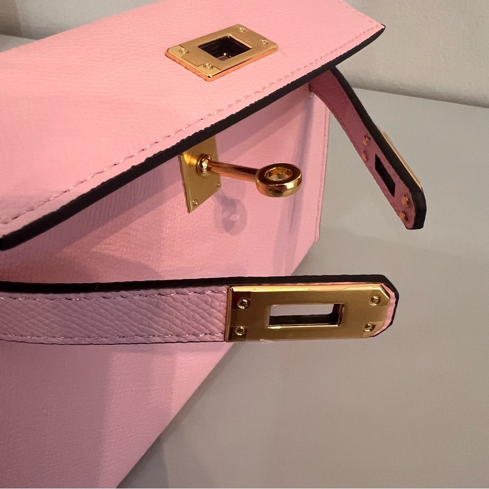 19cm Epsom Leather mini handbag with shoulder strap, Gold hardware - Picture 5 of 12